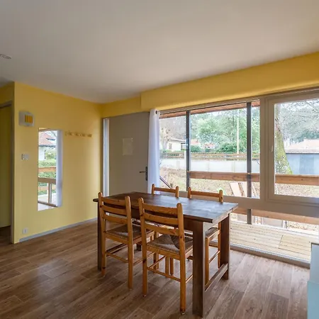 Cosy Pour 4 Pers A Mimizan, Proche Plages Et Pistes Cyclables, Classe 2 Etoiles Ferienhaus